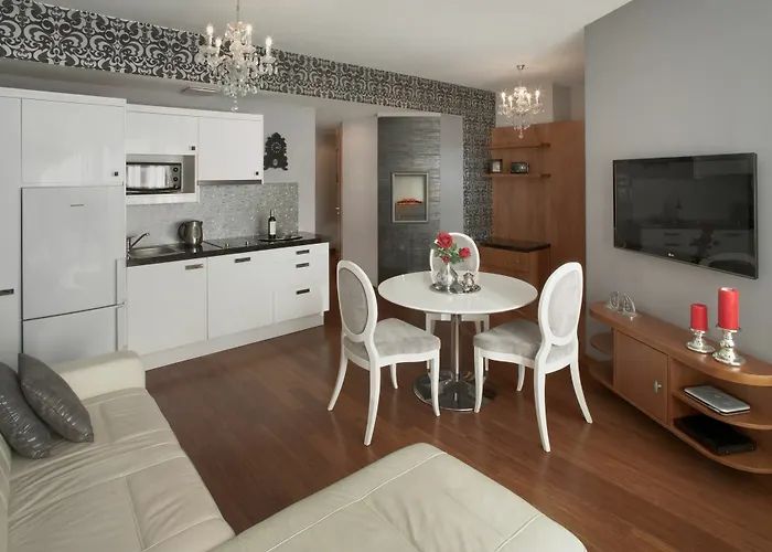 Parkside Apartments Old Town